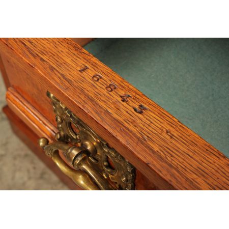 Engliches massives Pollard Eichenholz Sideboard von Thomas Turner