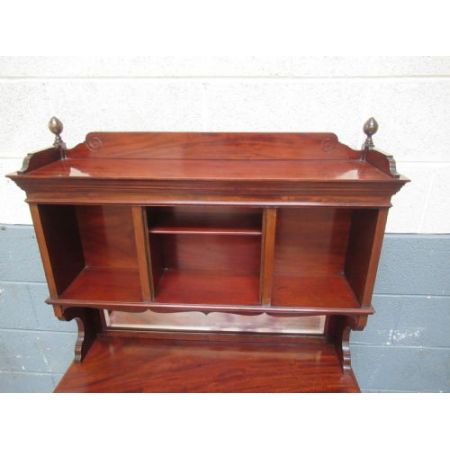 Englische viktorianische Mahagoni Kommode aus Massivholz