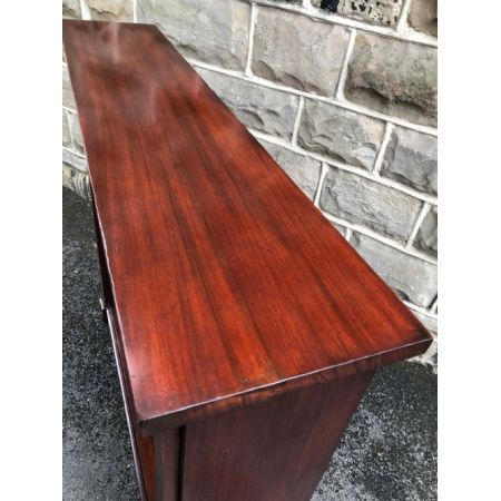 Antikes englisches Bücherregal aus Mahagoni