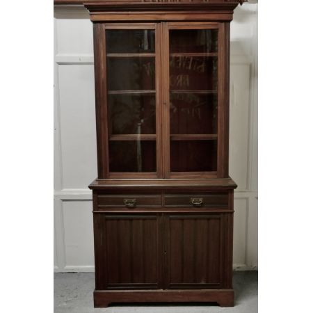 Englisches edwardianischer Bookcase / Bücherschrank aus Nussbaum