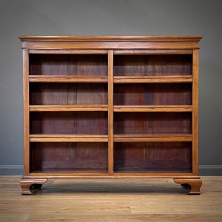 Viktorianisches Open Bookcase / offenes Bücherregal aus massivem Mahagoniholz aus England