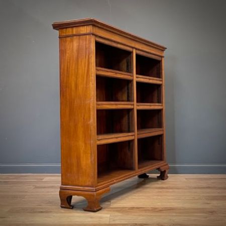 Viktorianisches Open Bookcase / offenes Bücherregal aus massivem Mahagoniholz aus England