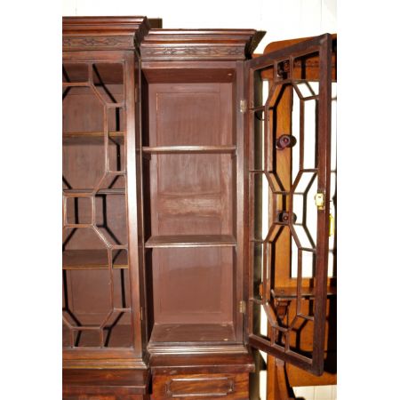 Breakfront Bookcase aus Mahagoni