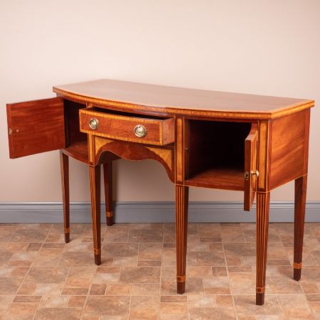 Englisches massives Mahagoni-Sideboard mit Intarsien