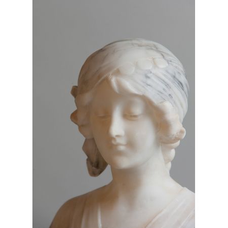 Geschnitzte italienische Alabasterskulptur, signiert a.cipriani