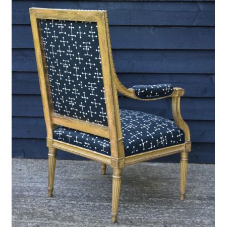 Stilvoller französischer vergoldeter Sessel