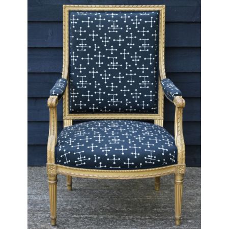 Stilvoller französischer vergoldeter Sessel