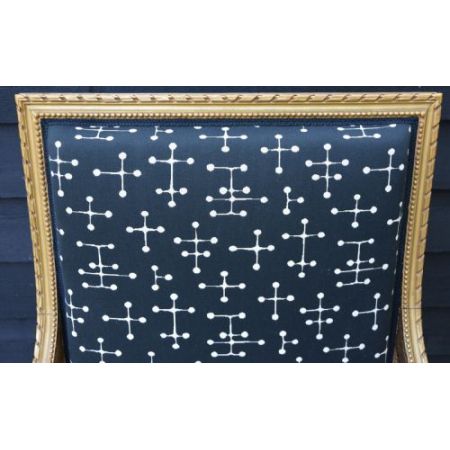 Stilvoller französischer vergoldeter Sessel