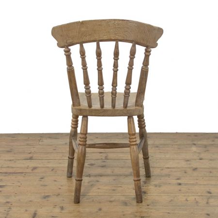 Satz von vier antiken Küchenstühlen aus Kiefer