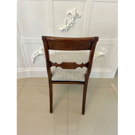 Satz von 4 antiken Mahagoni-Esszimmerstühlen in Regency-Qualität