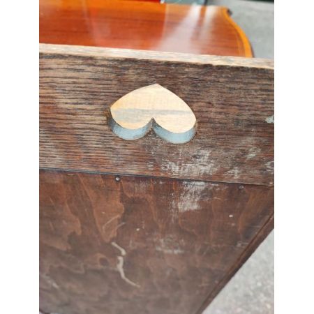 Kleines offenes Bücherregal aus Eiche