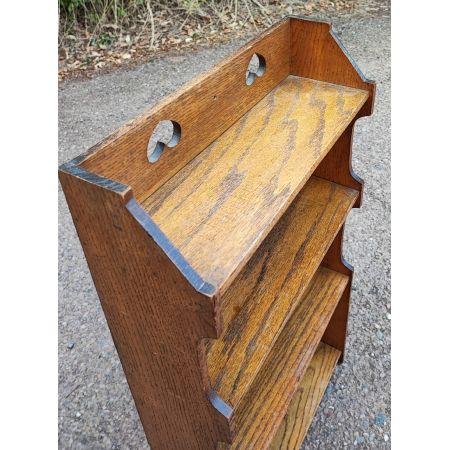 Kleines offenes Bücherregal aus Eiche