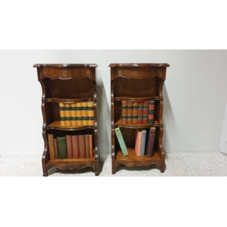 Zwerg Paar Wasserfall-Bücherregale aus massivem Nussbaum