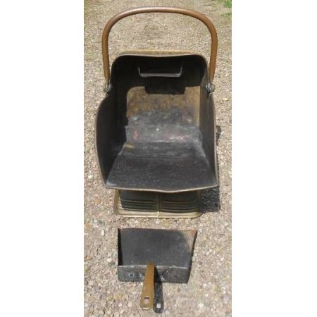 Englische Art Nouveau / Jugendstil Messing Kohlebox