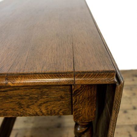 Antiker englischer Massivholz Esstisch aus Eiche