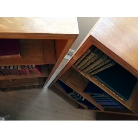 Antikes Bücherregal Paar