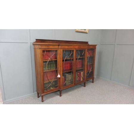 Großes Edwardianisches Bücherregal