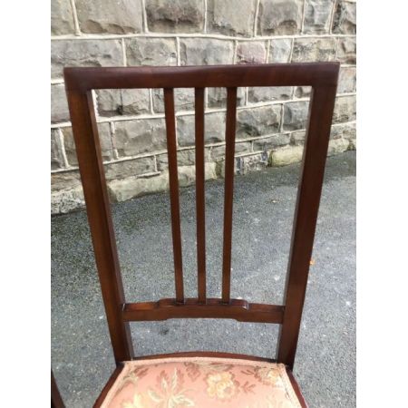 Paar antike Mahagoni-Dielenstühle