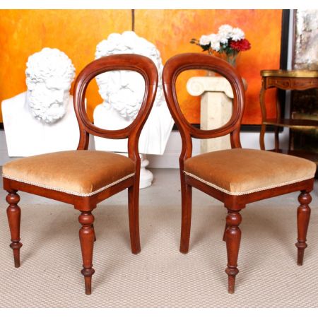 Paar antike Ballonstühle aus Mahagoni