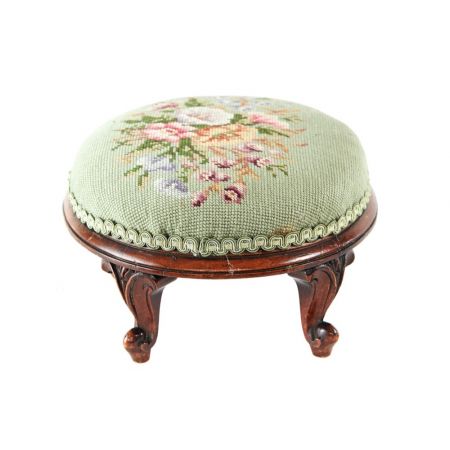 Viktorianischer Nussbaum Fußhocker