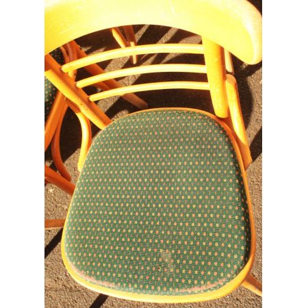 Satz von 10 Bugholzstühlen