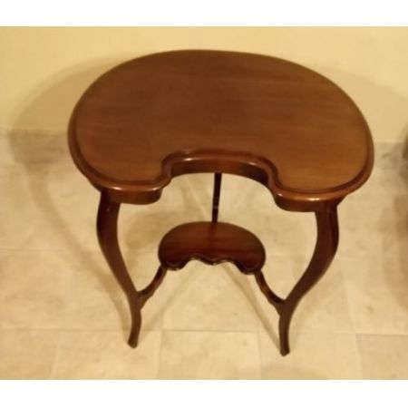 Hübscher edwardianischer Beistelltisch aus Mahagoni