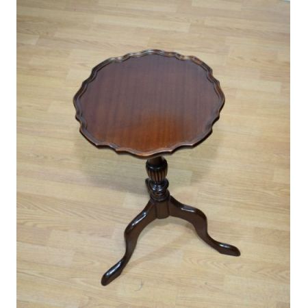 Antiker Weintisch aus schönem Mahagoni