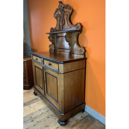 kontinentales/französisches geschnitztes Walnuss- und ebonisiertes Buffet