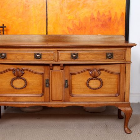 Edwardianisches Kunst & andwerk Walnuss Sideboard