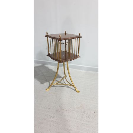 Antikes drehbares Bücherregal / bookcase