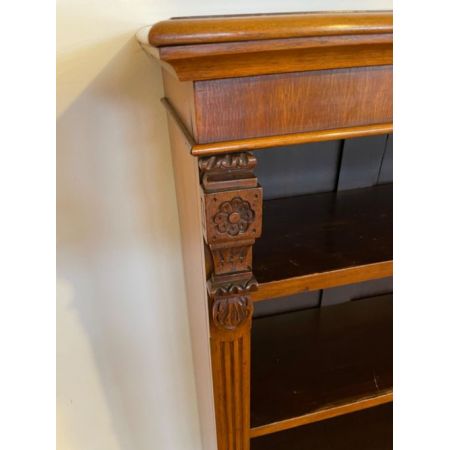 Spät viktorianisches offenes Bücherregal aus Mahagoni Massivholz