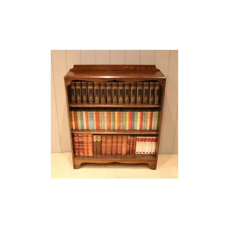 Antikes offenes Bücherregal /open bookcase