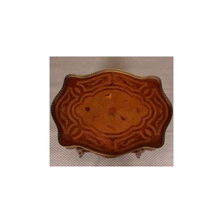 Königsholz Etagere mit Intarsien