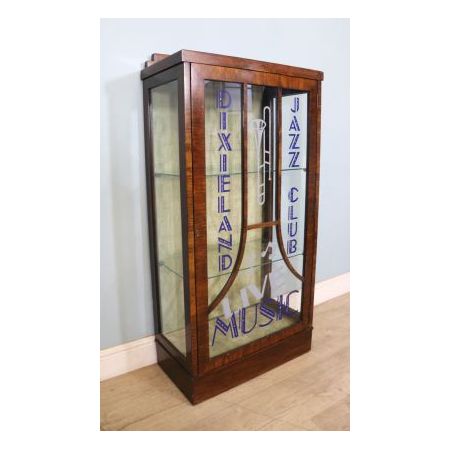 Antike Nussbaumvitrine aus den 1930er Jahren