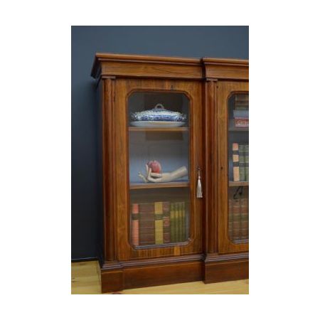 Palisander Bücherschrank / breakfront book cabinet im Viktorianischen Stil