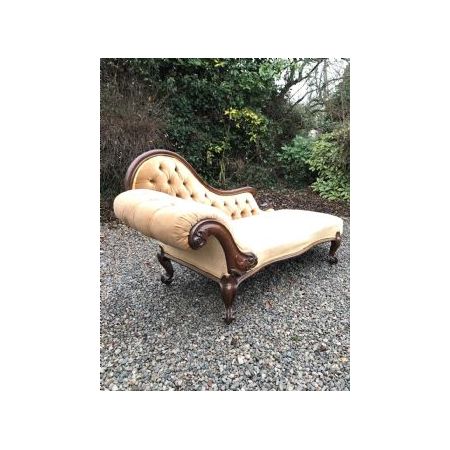 Chaise Longue aus Nussbaumholz im Viktorianischen Stil