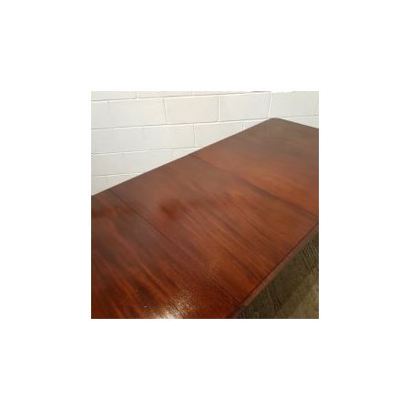 Antiker viktoriansicher Massivholz Esstisch aus Mahagoni