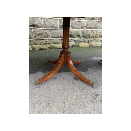 Antiker Mahagoni triple pillar Esstisch