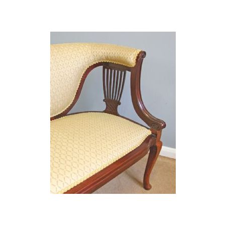 Antikes Sofa aus Mahagoni im Edwardianischen Stil