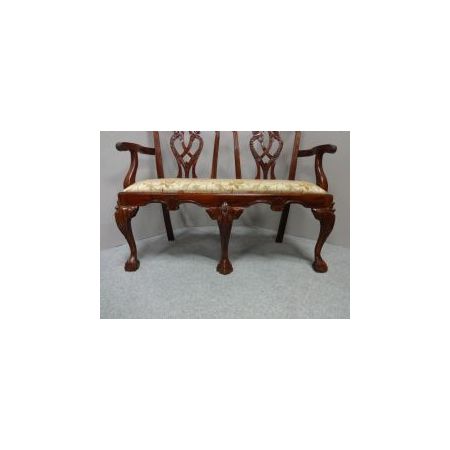 Antikes Sofa  Sitzbank aus Mahagoni im Chippendale Stil