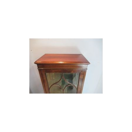 Antiker Bücherschrank/ bookcase aus Nussbaum