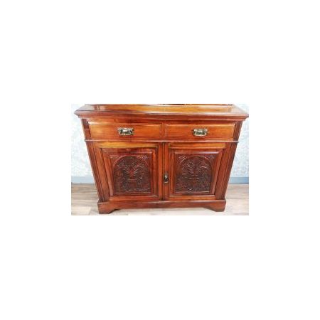 Nussbaum Bücherschrank im Viktorianischen Stil