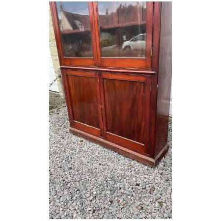 Bücherschrank / Büchervitrine aus Mahagoni und Kiefer