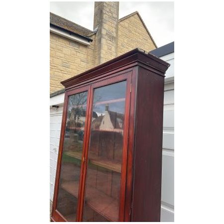 Bücherschrank / Büchervitrine aus Mahagoni und Kiefer