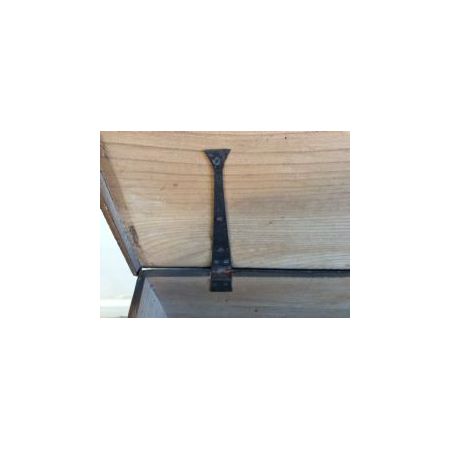 Antike georgische Ulmenholz Truhe