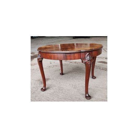 Mahagoni Couchtisch / coffee table