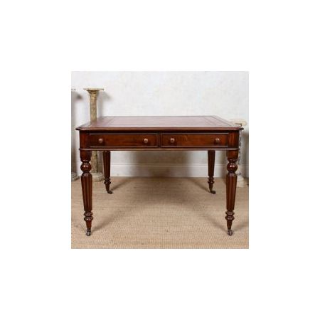 Mahagoni Schreibtisch / library desk im Viktorianischen Stil