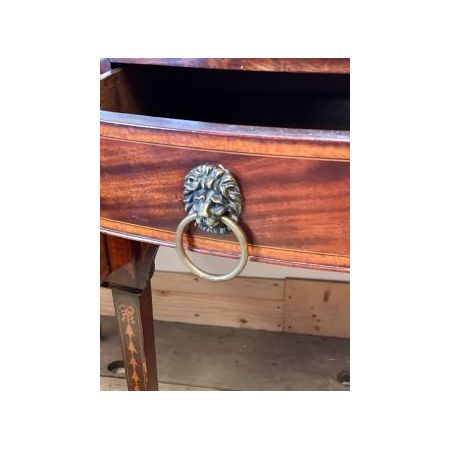 Mahagoni Serpentine Front Sideboard im Georg III Stil