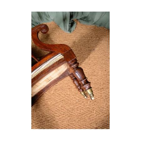 Antiker viktorianischer Armlehnstuhl aus der Viktorianischen Epoche aus Massivholz