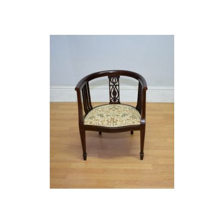 Antiker Stuhl / bedroom chair aus der Viktorianischen Epoche